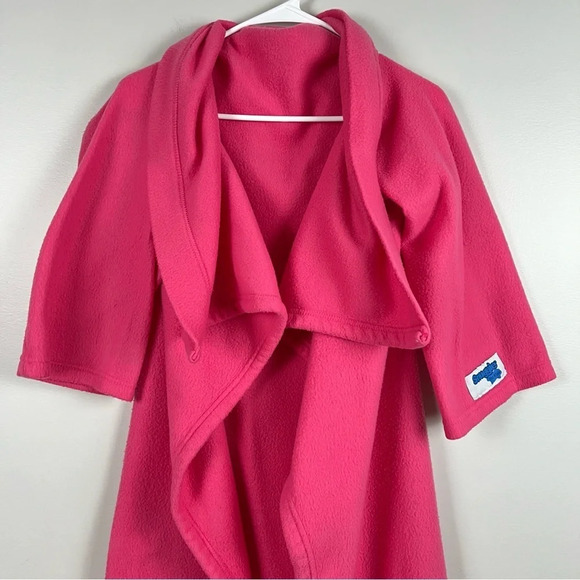Super Soft & Warm Pink Snuggie for kids, 54” x 42” - Picture 3 of 10